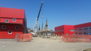 Reference izvedenih objekata